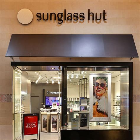 sunglass hut las vegas